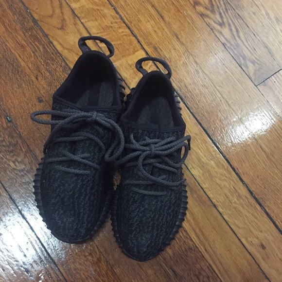 Adidas men's Yeezy Boost 350 Pirate black